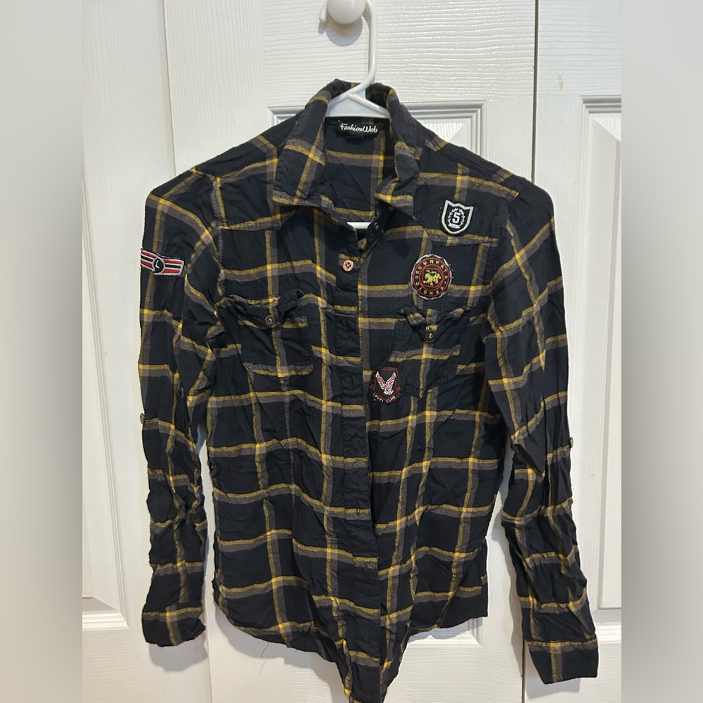 Fashion web please button up